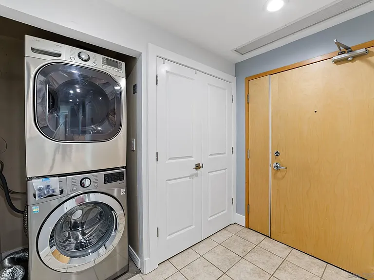 850 Beech St #511 — Photo 14