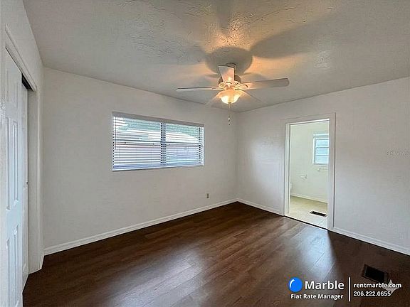 4th image of 501 SE 14th St