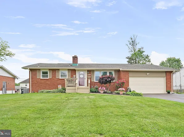 229 Gordy Pl, New Castle, DE 19720