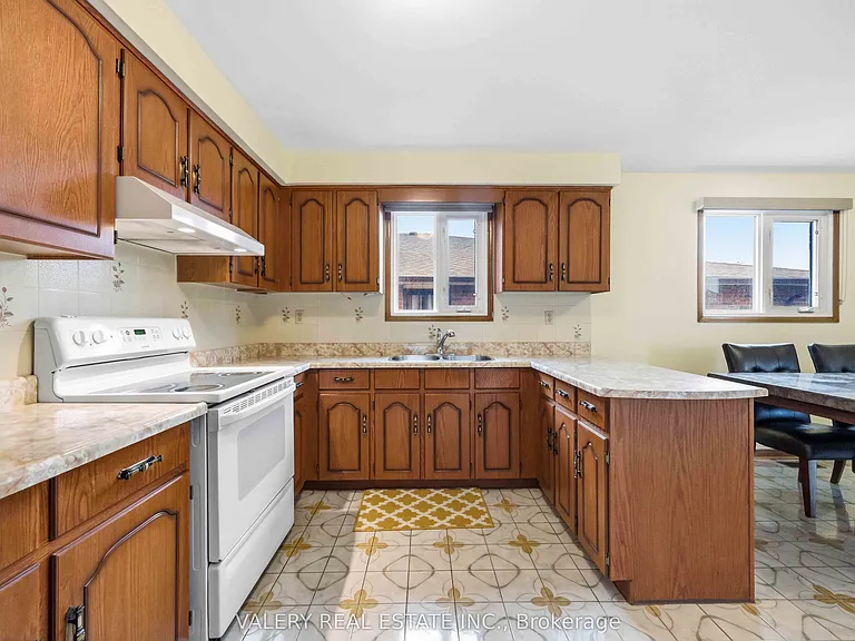 49 Sentinel Rd #A — Photo 9