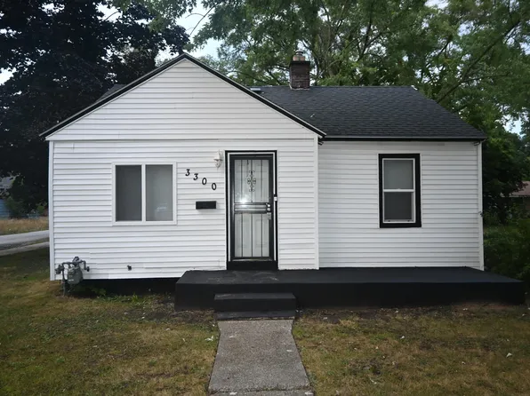 3300 Highland St, Muskegon Heights, MI 49444