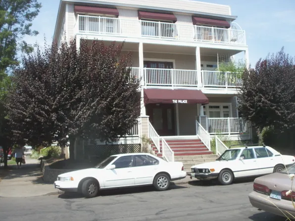 3705 SE Market St APT 23, Portland, OR 97214