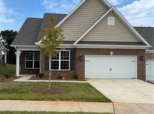 409 Mountain Grove Ln, Kernersville, NC 27284