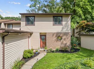 5072 Stellhorn Rd, Fort Wayne, IN 46815