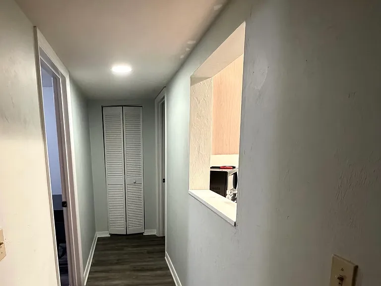 2360 SW Archer Rd #603 — Photo 5