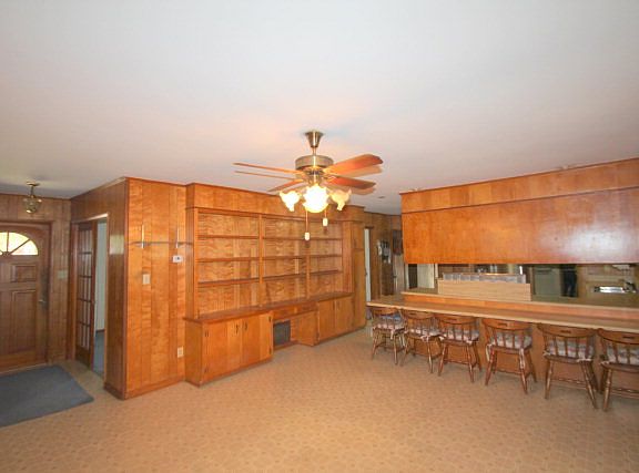 4th image of 3932 Marsella Ave