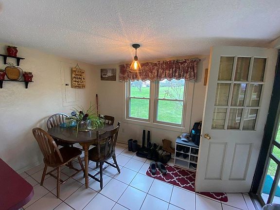 5th image of 6116 Franks Rd