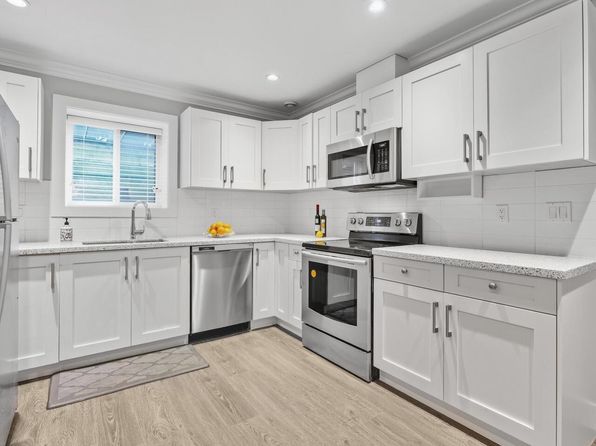 2 bedroom rental in Burnaby in Burnaby
