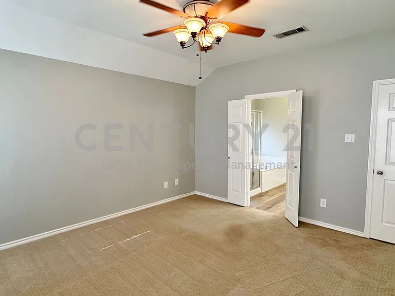 4228 Boulder Park Dr — Photo 8