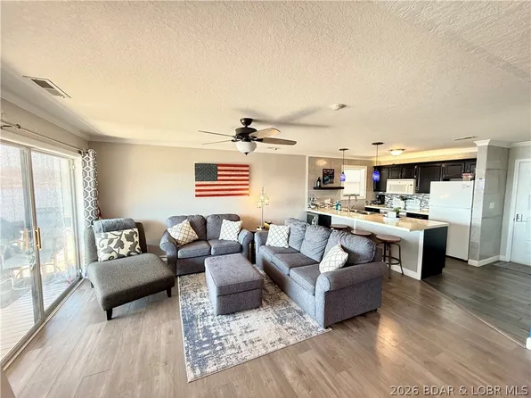 2500 Bay Point Ln APT 625, Osage Beach, MO 65065