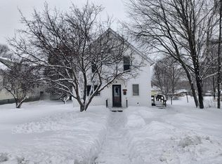 908 Erie Ave, Crystal Falls, MI 49920