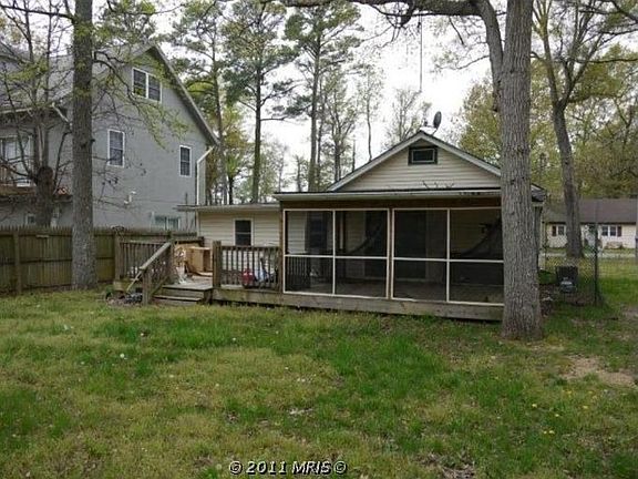 5th image of 17168 Russell Dr
