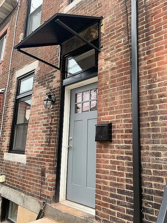 339 46th St photo 1