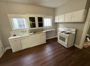 739 M St #1, Louisville, KY 40208