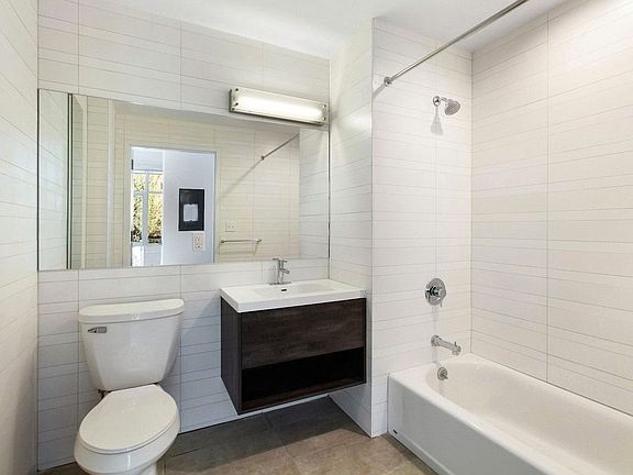 5th image of 185 Avenue B #3DD