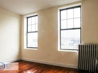 213 6th Ave APT 10, New York, NY 10014