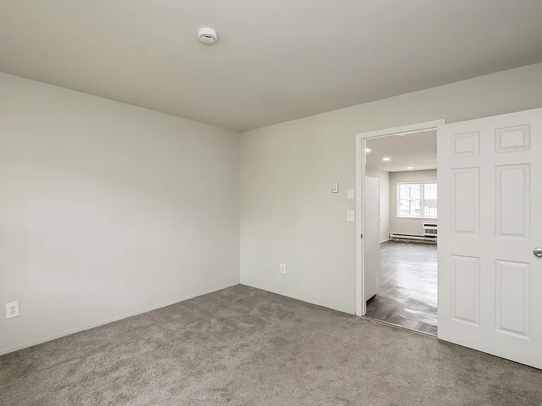 Zen Long Island at Amityville 55+ Community — Photo 4