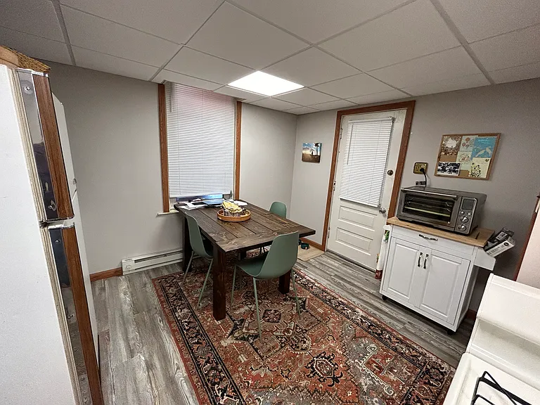 23 N Poplar St #101 — Photo 10