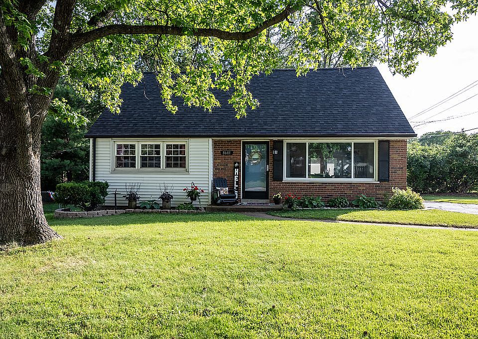 1st image of 8601 Glenwood Dr