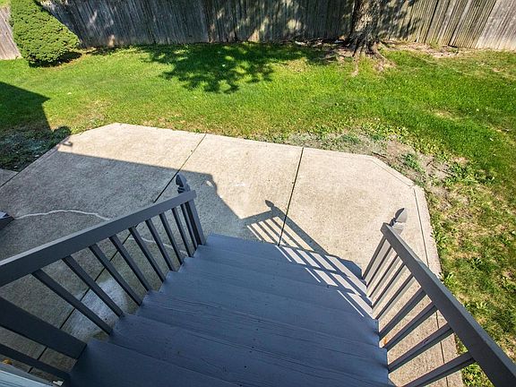 3rd image of 3328 Darrell Ct