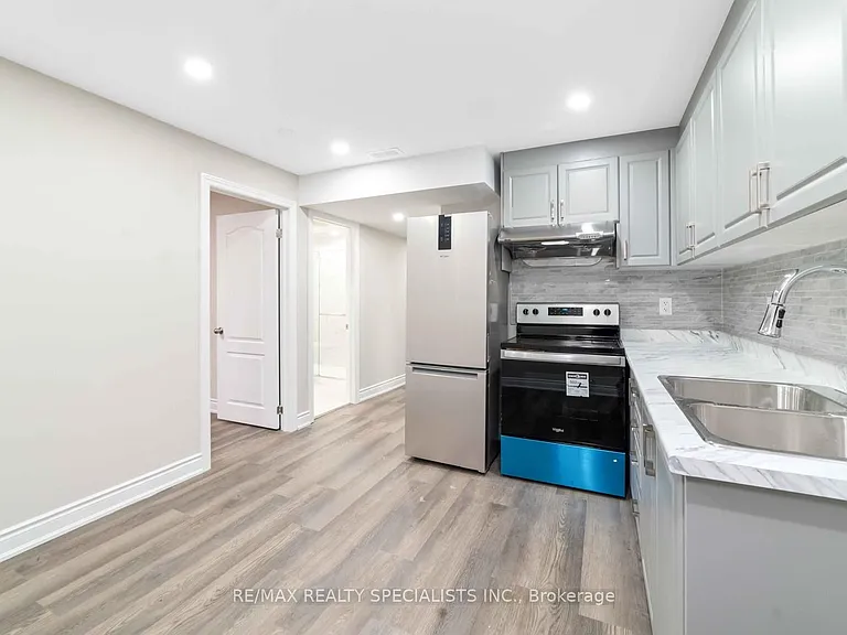 98 Benhurst Cres #BASEMENT — Photo 5