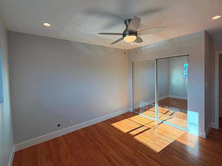 4443 Clayton Ave — Photo 10