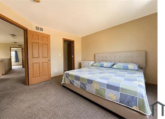 256 S Oak Creek Ln — Photo 9