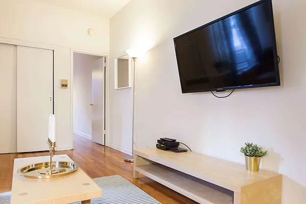 Rented by Big Apple Living | media 19