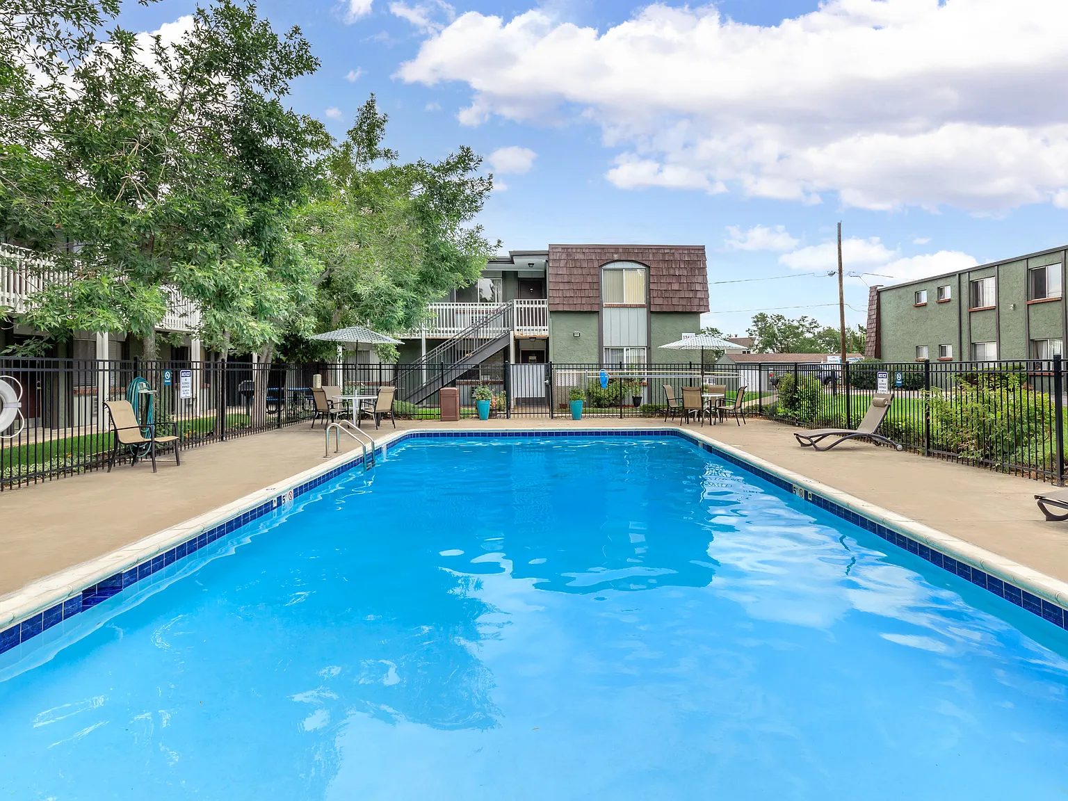 Green Mountain Apartments — Photo 4