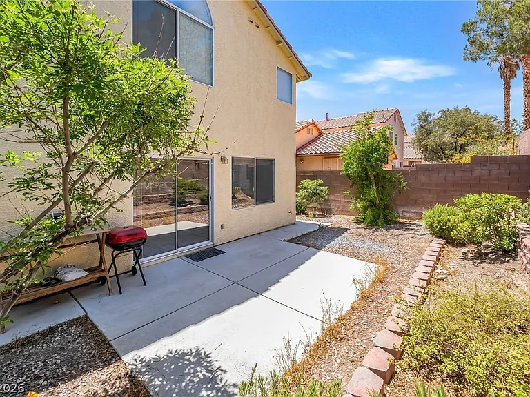 9888 Sparrow Ridge Ave — Photo 41