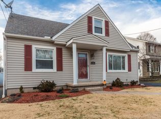 707 Shannon Ave, Cuyahoga Falls, OH 44221