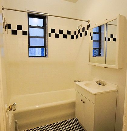 5th image of 25 Eastern Pkwy APT 2E