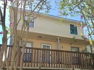 2303 False River Dr APT 3, New Roads, LA 70760