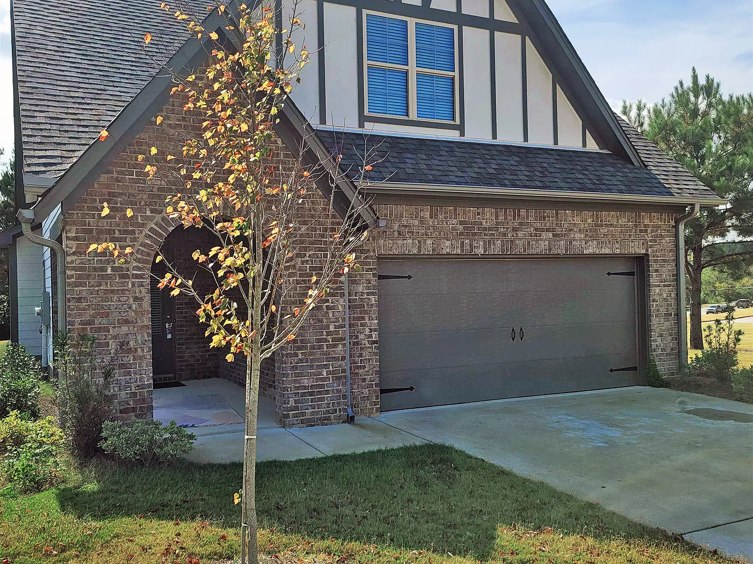 3 bed, 1475 sqft, $2,300 — Photo 3