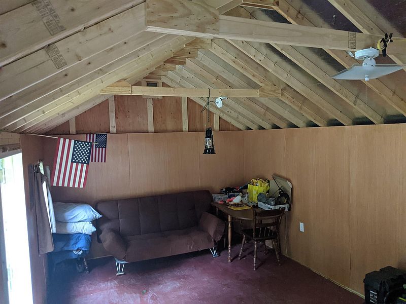 2nd image of HONEY SUCKLE Lane