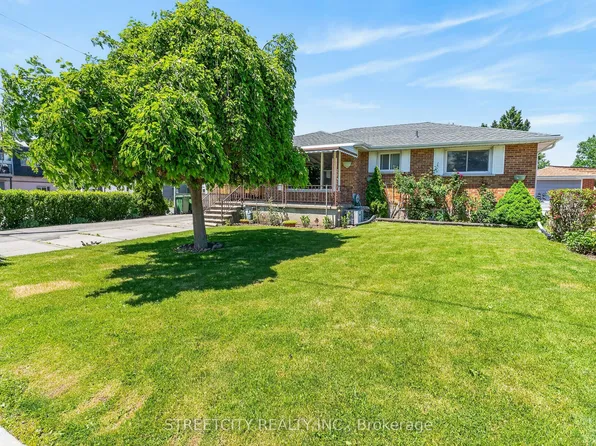 174 Myrtle St, Saint Thomas, ON N5R 2G9