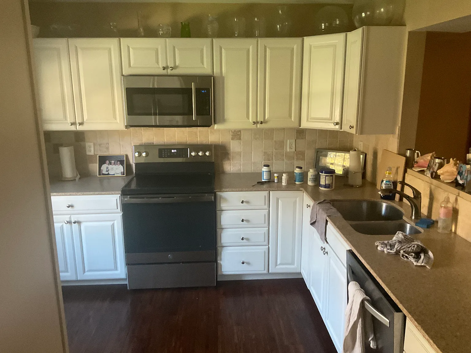 3 bed, 1650 sqft, $2,500 — Photo 4