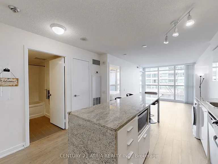 19 Singer Ct #310 — Photo 9