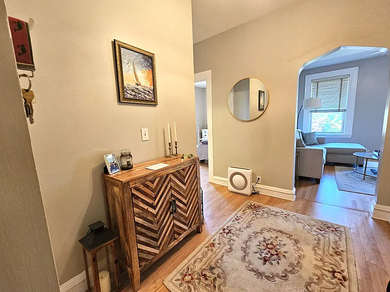 1064 Beacon St #15 — Photo 8