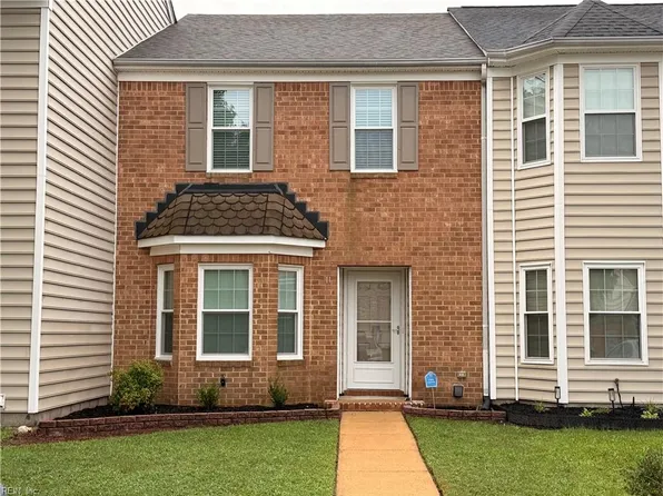 11 Tidal Ct, Portsmouth, VA 23703
