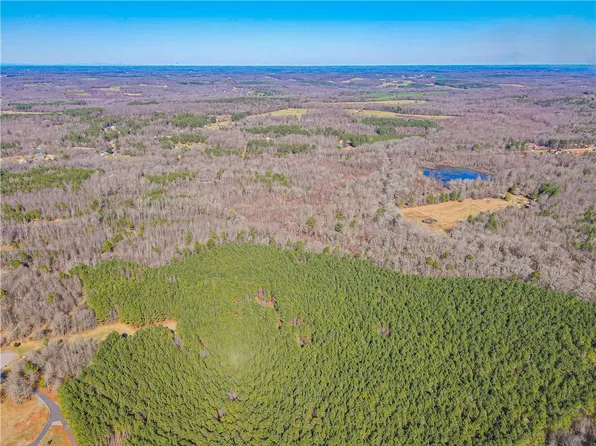 9A Freedom Ln #9A, Commerce, GA 30530