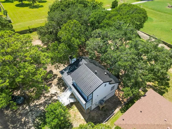 317 Dehart Street, Liverpool, TX 77577