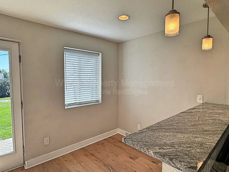 4720 Elm Ct — Photo 15