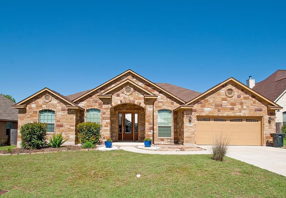 1st image of 1210 Kyle Ln
