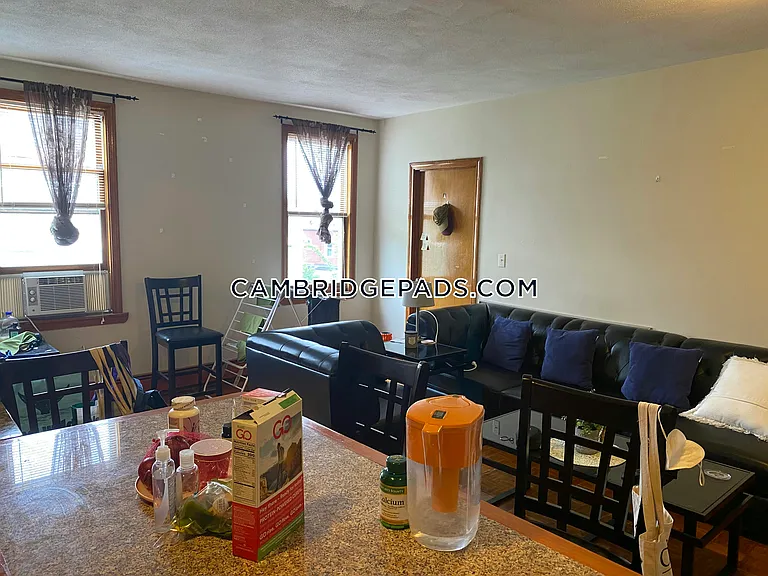 1124 Cambridge St #5 — Photo 3