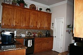5th image of 4201 Conway Ct