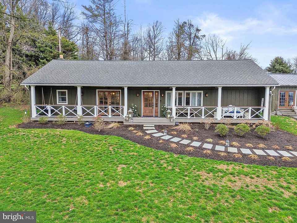 1st image of 521 McGraw Ln