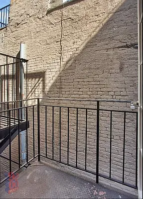 Rented by REAL New York | media 10