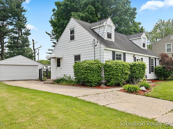 3rd image of 304 Brandywyne Dr NW