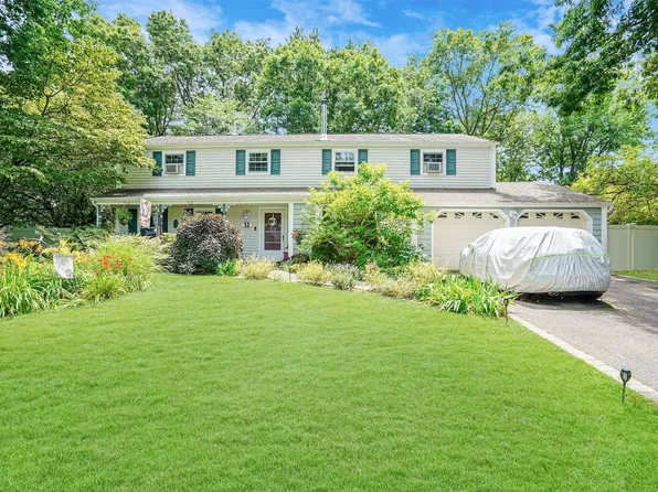 12 Elkin Drive, Middle Island, NY 11953